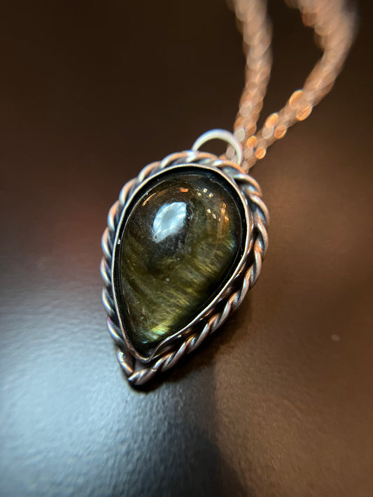 Labradorite and Sterling Silver necklace with a twist